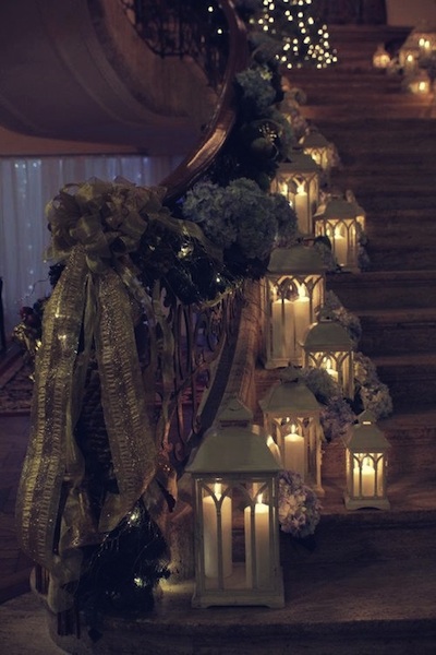 escalier décoré pour noel