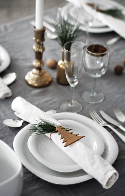 decor de table Noël simple et raffiné