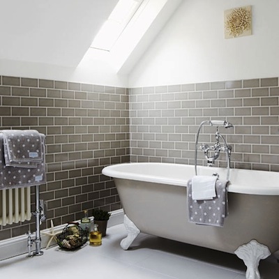 Comment disposer le carrelage dans la salle de bain. Carrelage de bains Créatif salle