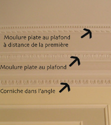 arrangement de moulures et corniches en plâtre pour le décor du plafond