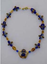 collier trois fils bleu