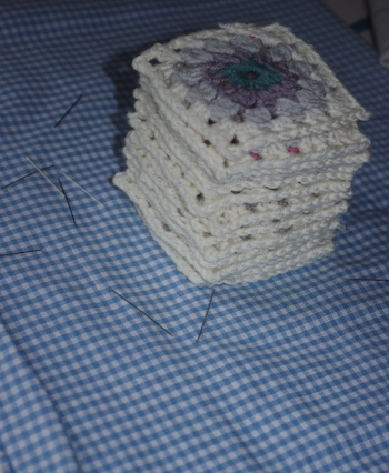 pile de carrés crochetés