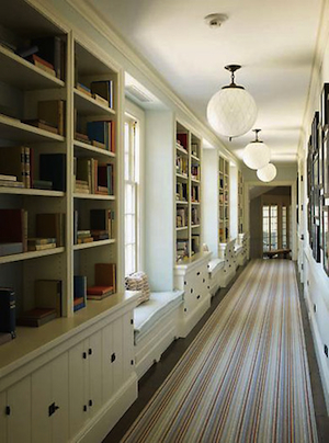 couloir bibliothèque