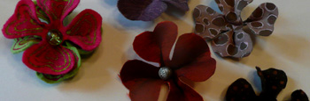 broches de fleurs en tissu